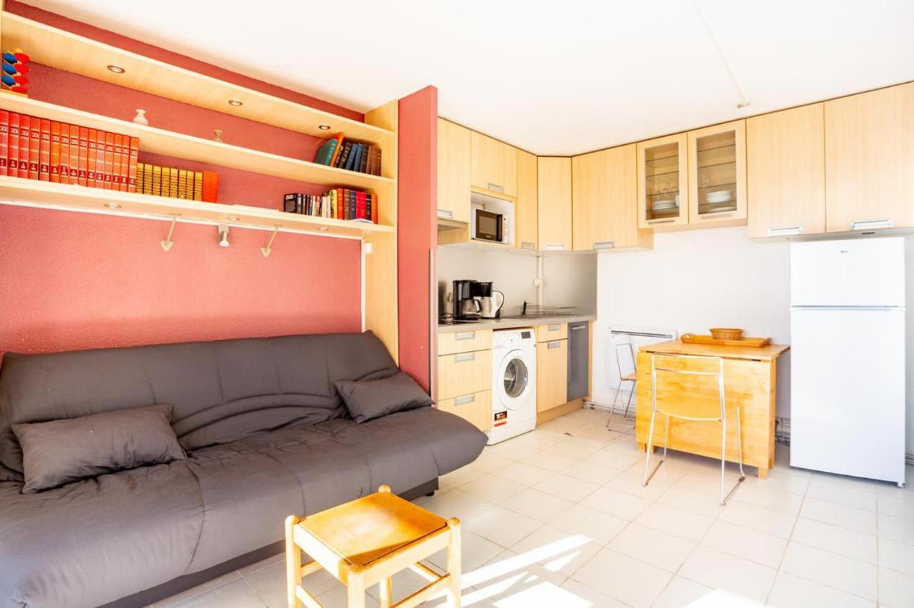 Cozy Apartment In Agay With Stunning Views Saint-Raphaël Exterior foto
